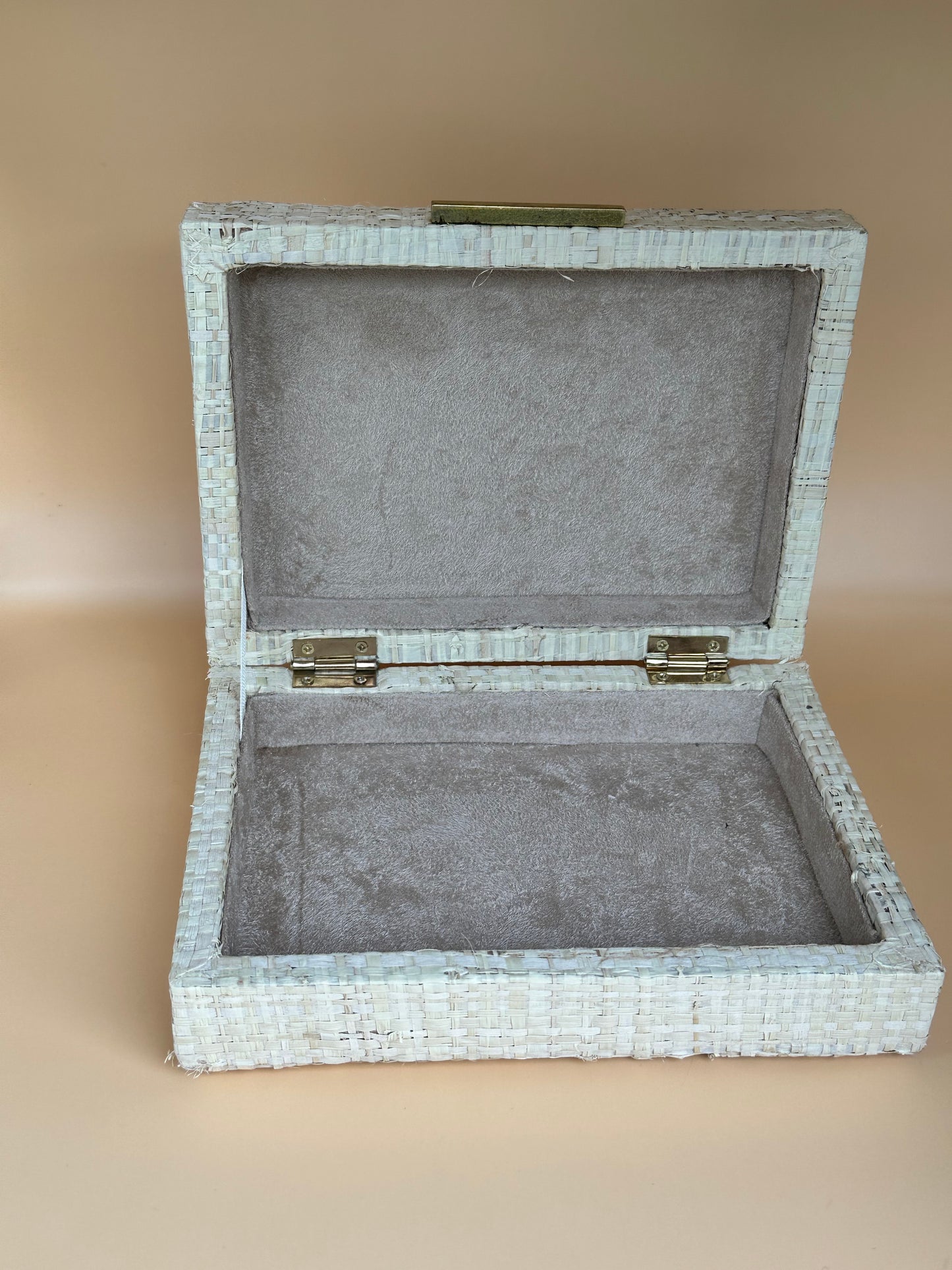 Woven Vintage Jewelry Box