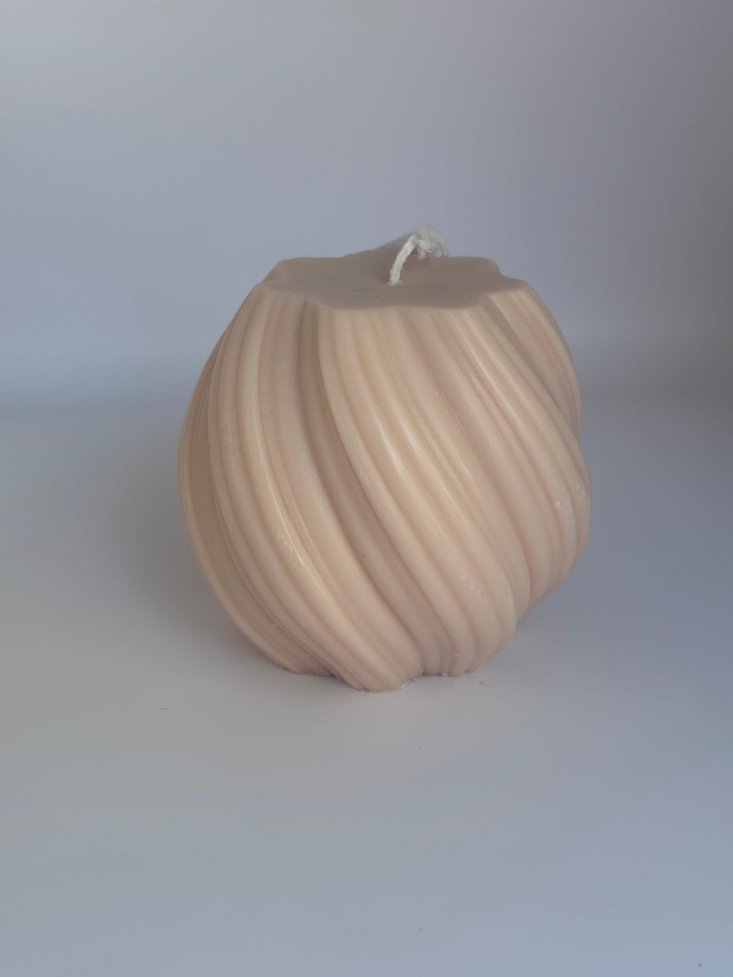 Casadh Shaped Candle