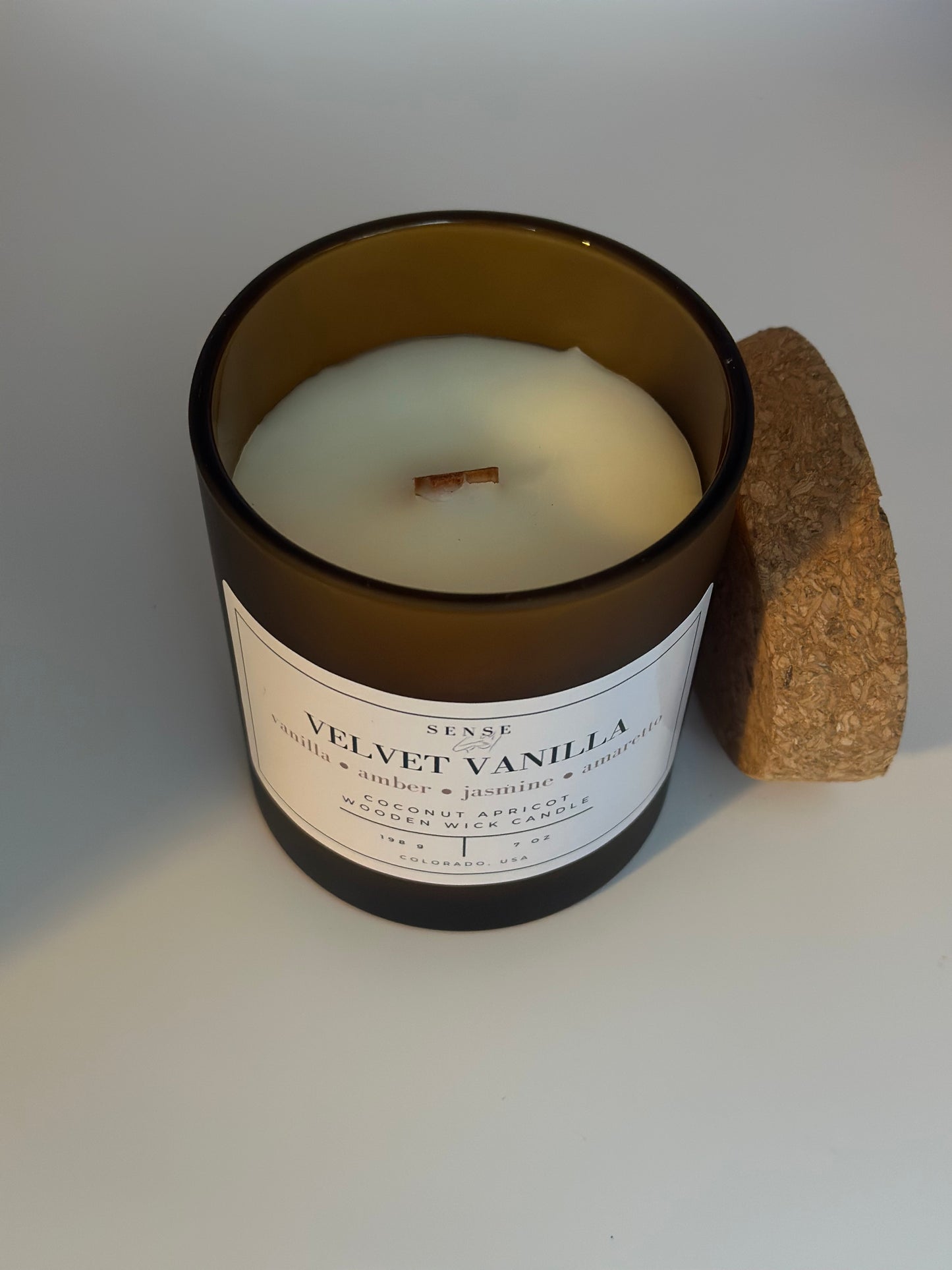 Velvet Vanilla Wooden Wick Candle