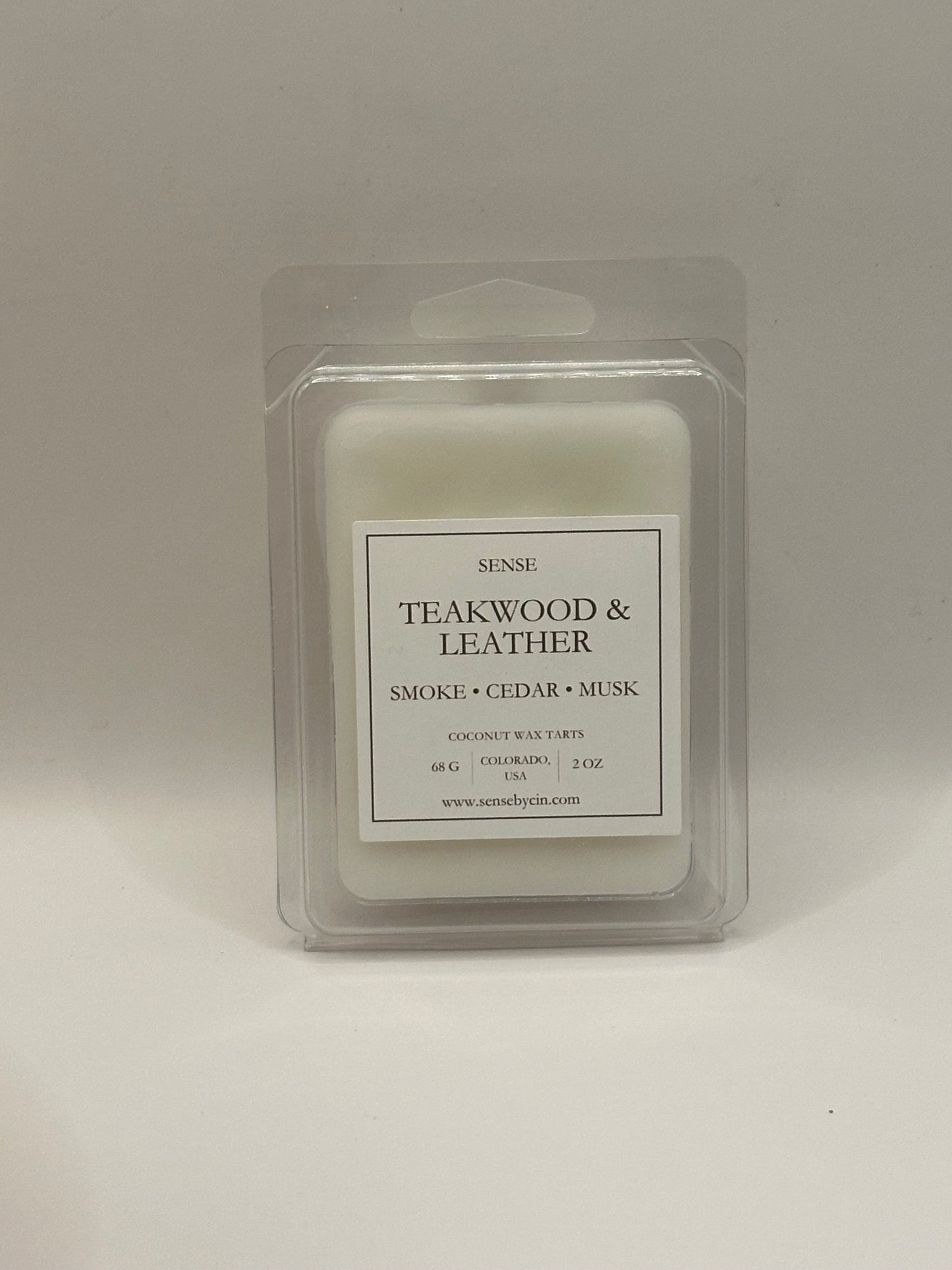 Teakwood & Leather Wax Melt (Clamshell)