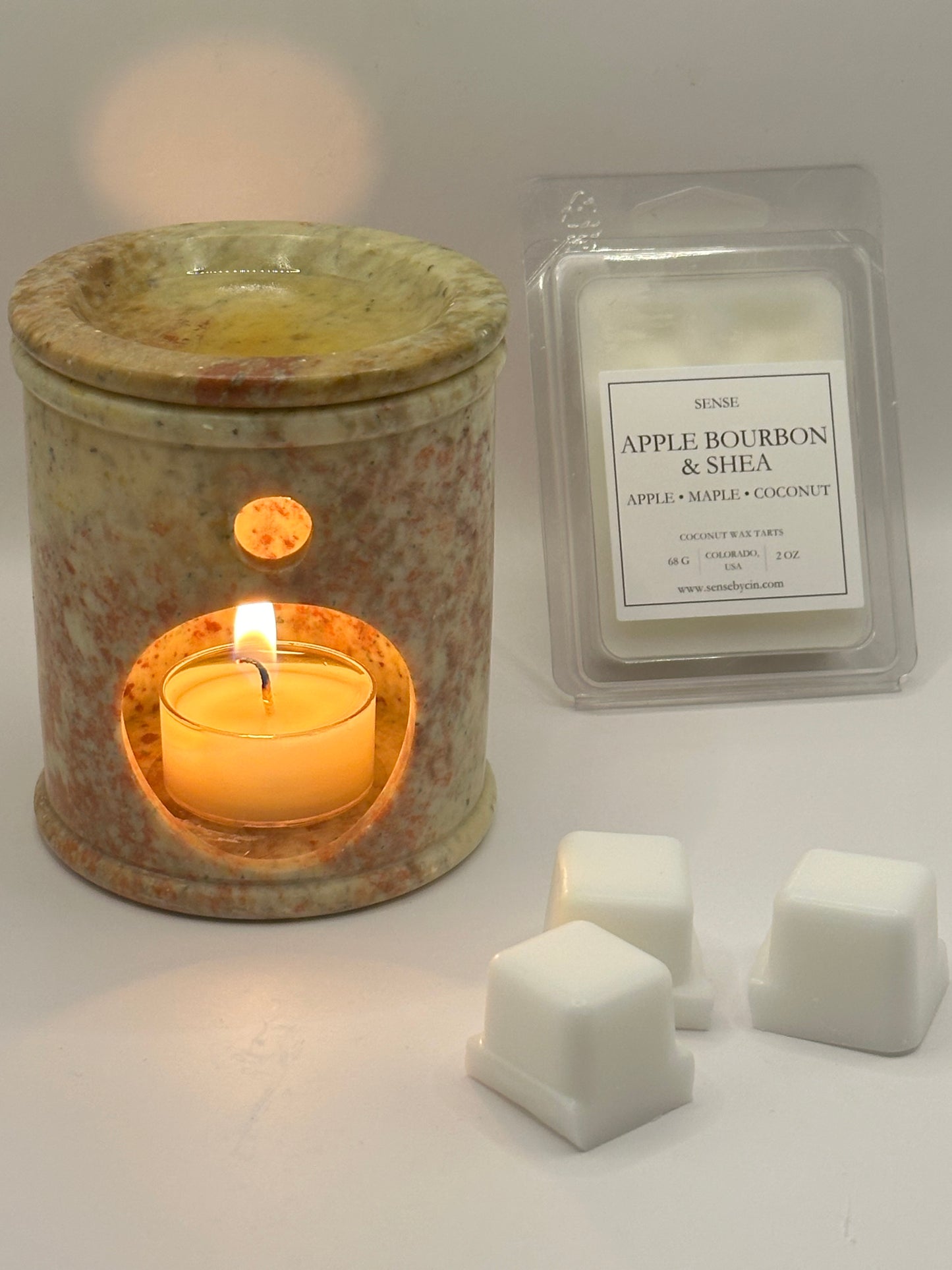 Apple Bourbon & Shea Wax Melt (Clamshell)